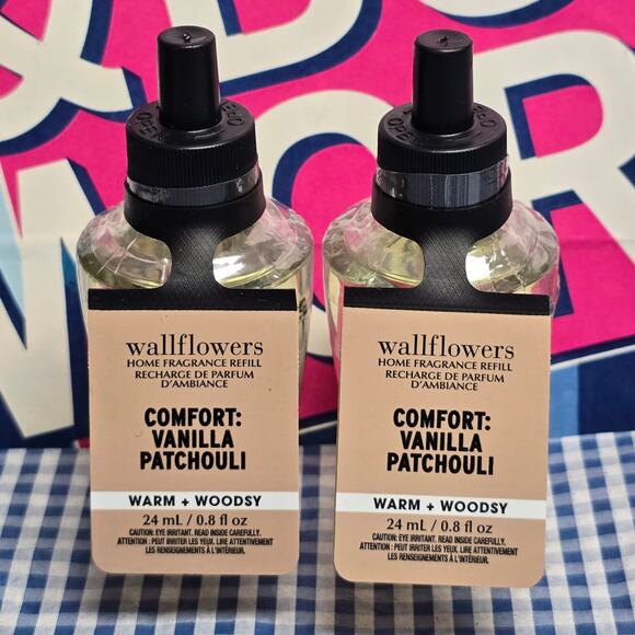 BBW Comfort: Vanilla Patchouli Warm + Woodsy Wallflower Fragrance Refill Set - Picture 1 of 2